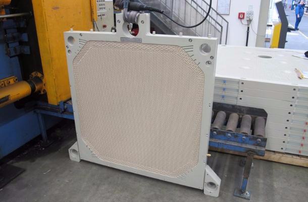 Membrane filter plate. The plate body is polypropylene. Membrane - TPE